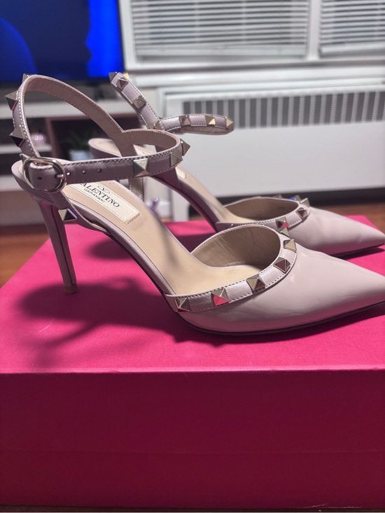 Valentino Garavani Shoes - Valentino Garavani Blush Pink Rockstud Pointed-Toe Ankle-Strap Pumps